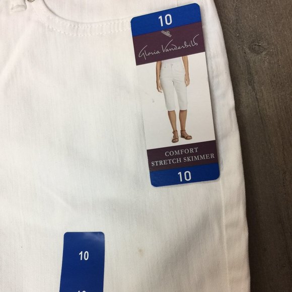 Gloria Vanderbilt White Capris - Picture 4 of 5